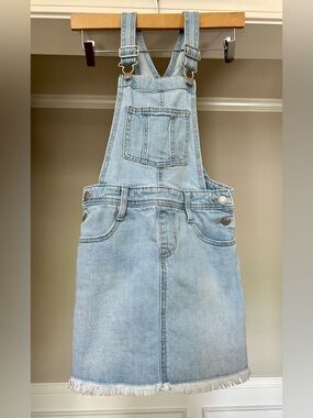 Cat & Jack Light Blue Denim Skirtall/Overalls Skirt/Dress Girls Medium (7/8)